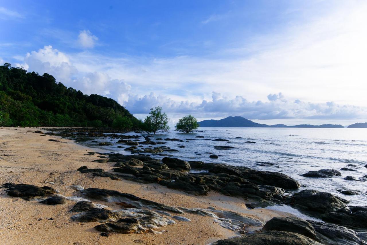 Phayamas Private Beach Resort And Island Brew - Adults Only Koh Phayam Εξωτερικό φωτογραφία
